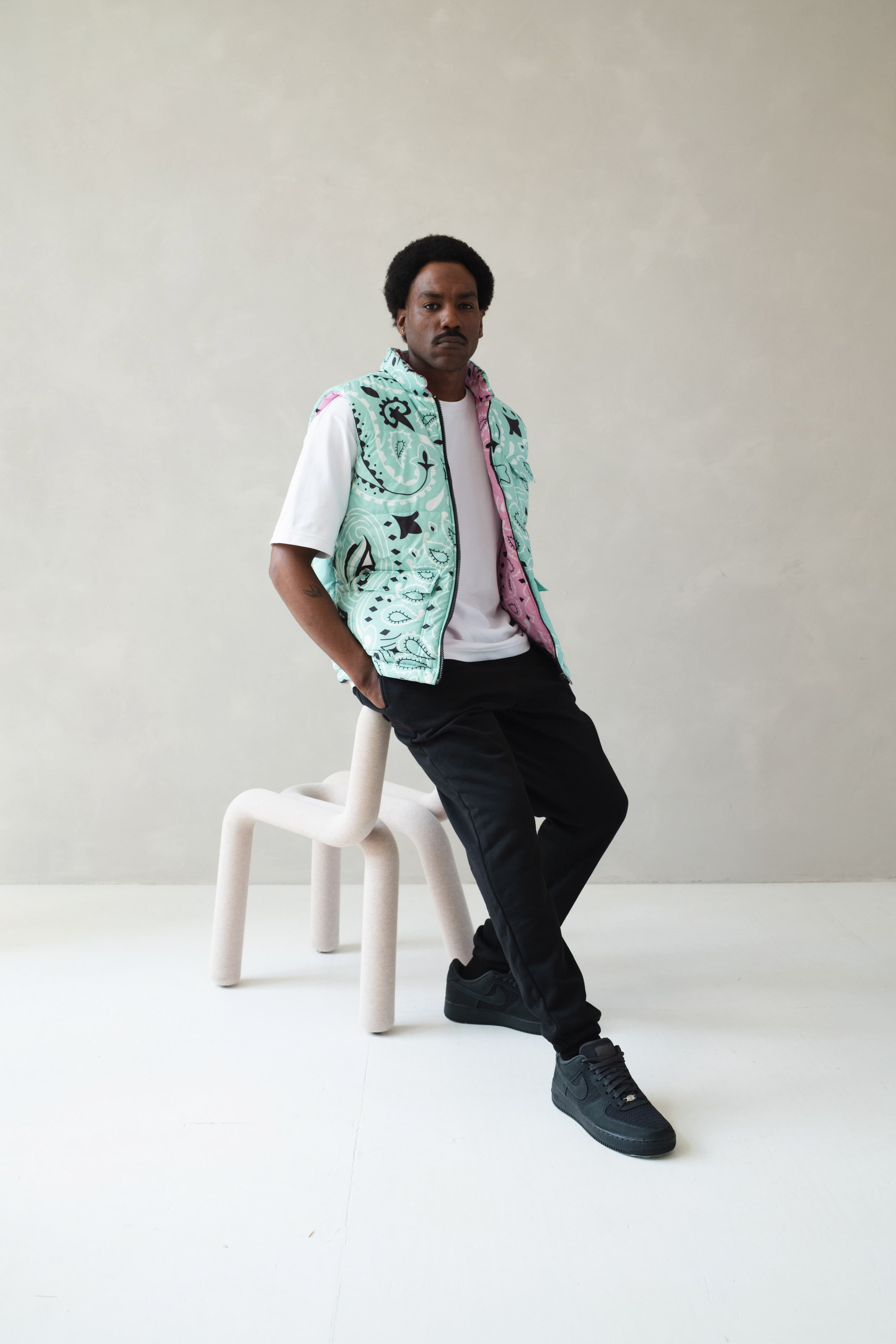 Groene bodywarmer paisley