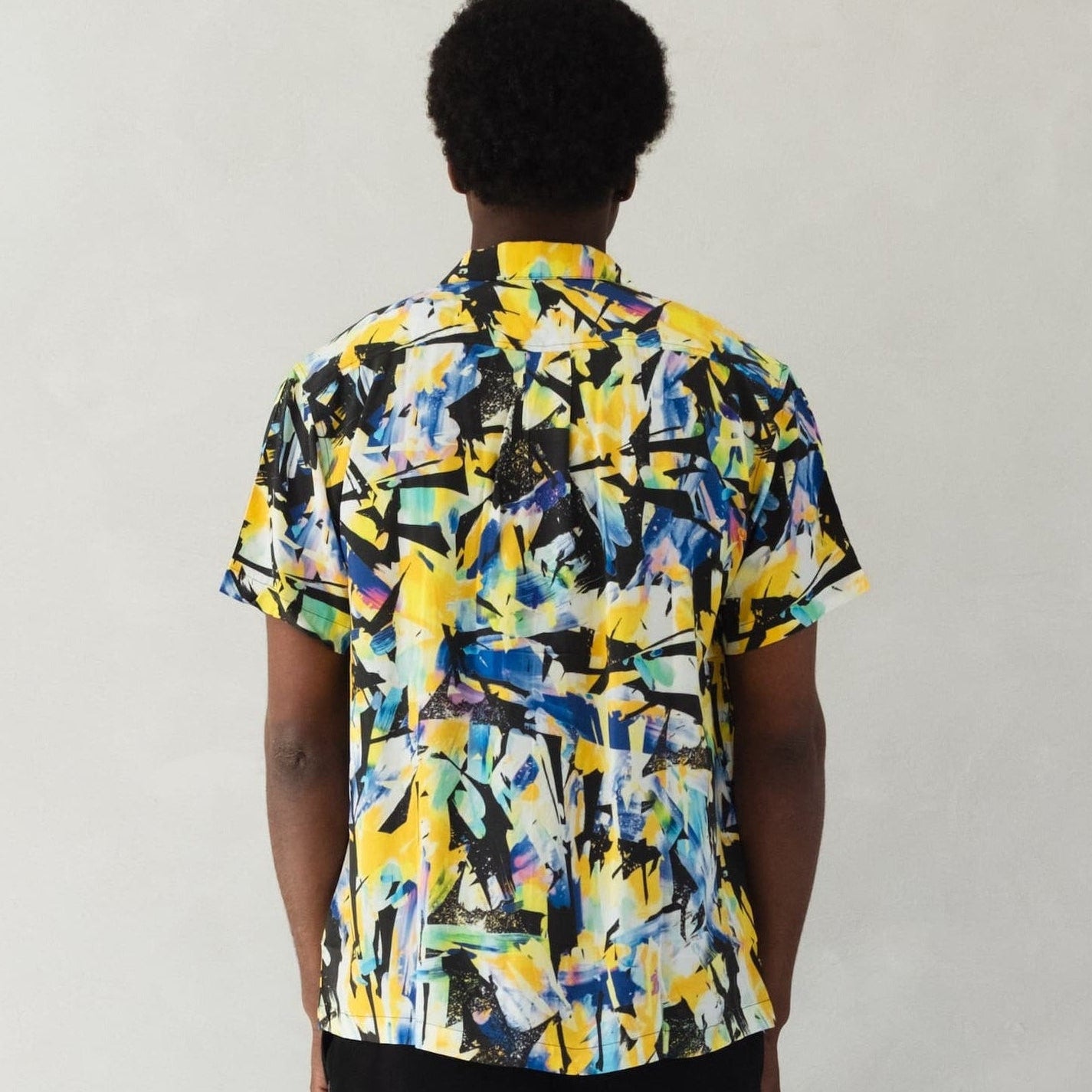 retro print shirt with chest pocket